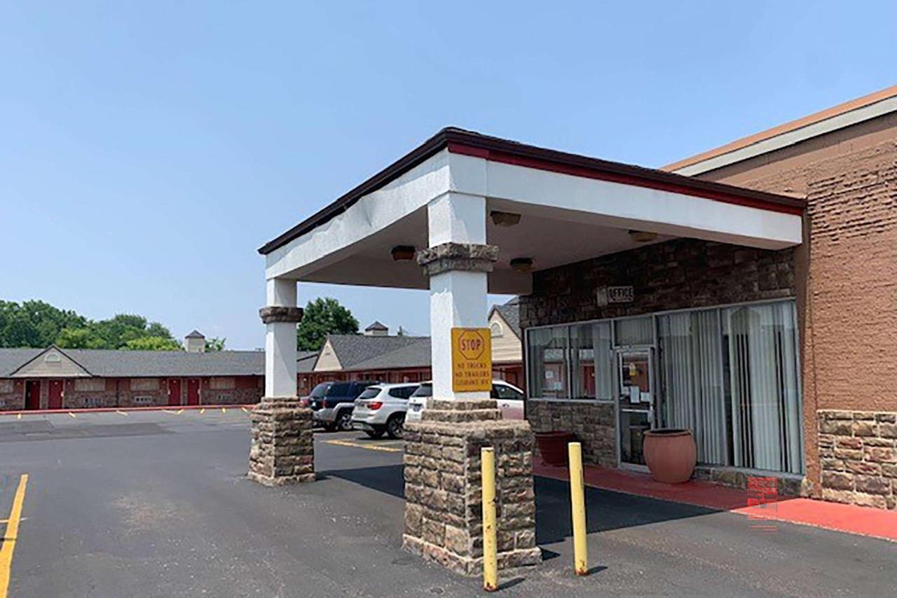 Super 8 By Wyndham Youngstown Girard מראה חיצוני תמונה